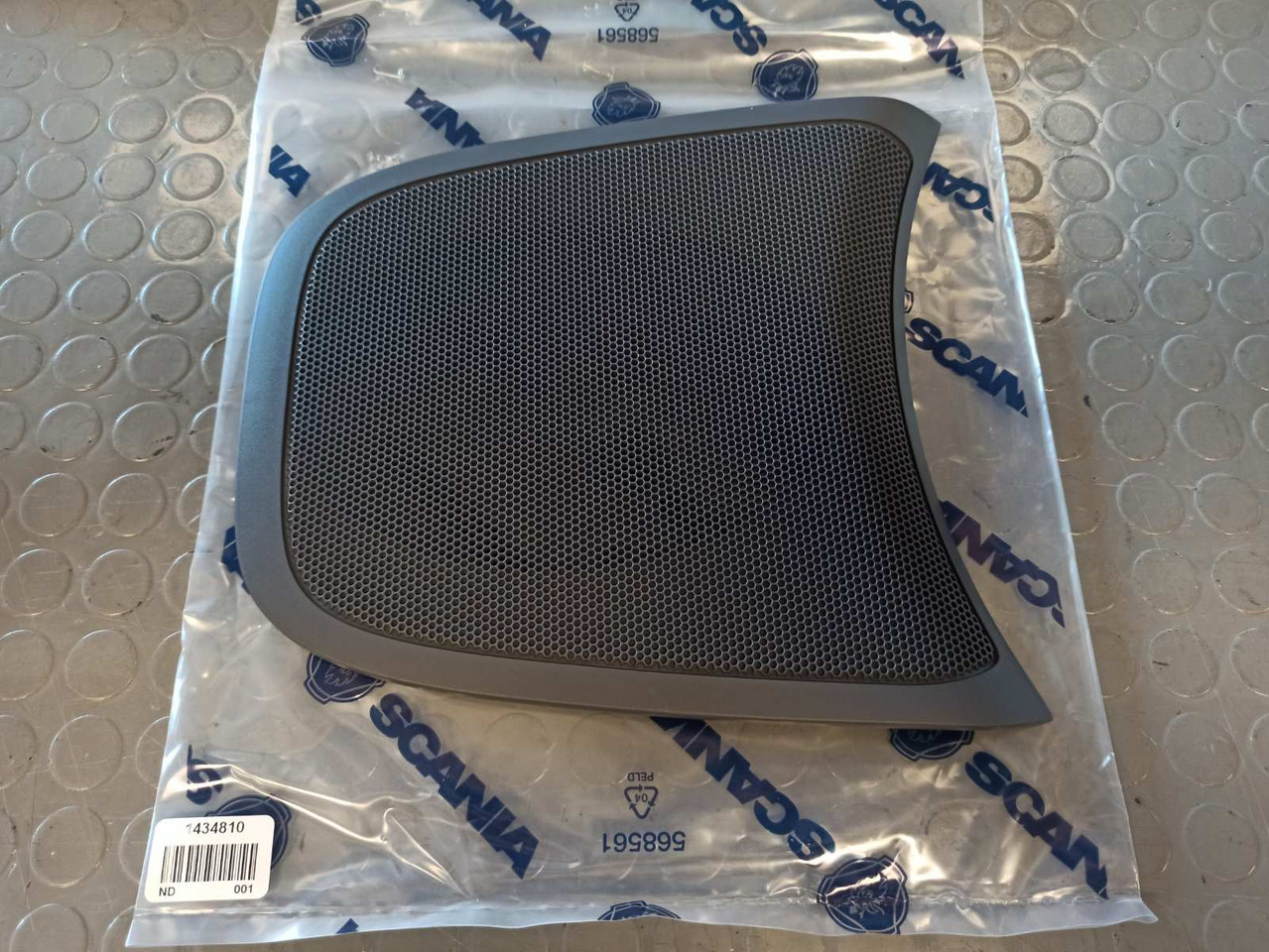 SCANIA GRILLE - 1434810 - شبكة تهوية - شاحنة: صورة 1 SCANIA GRILLE - 1434810 - شبكة تهوية - شاحنة: صورة 1