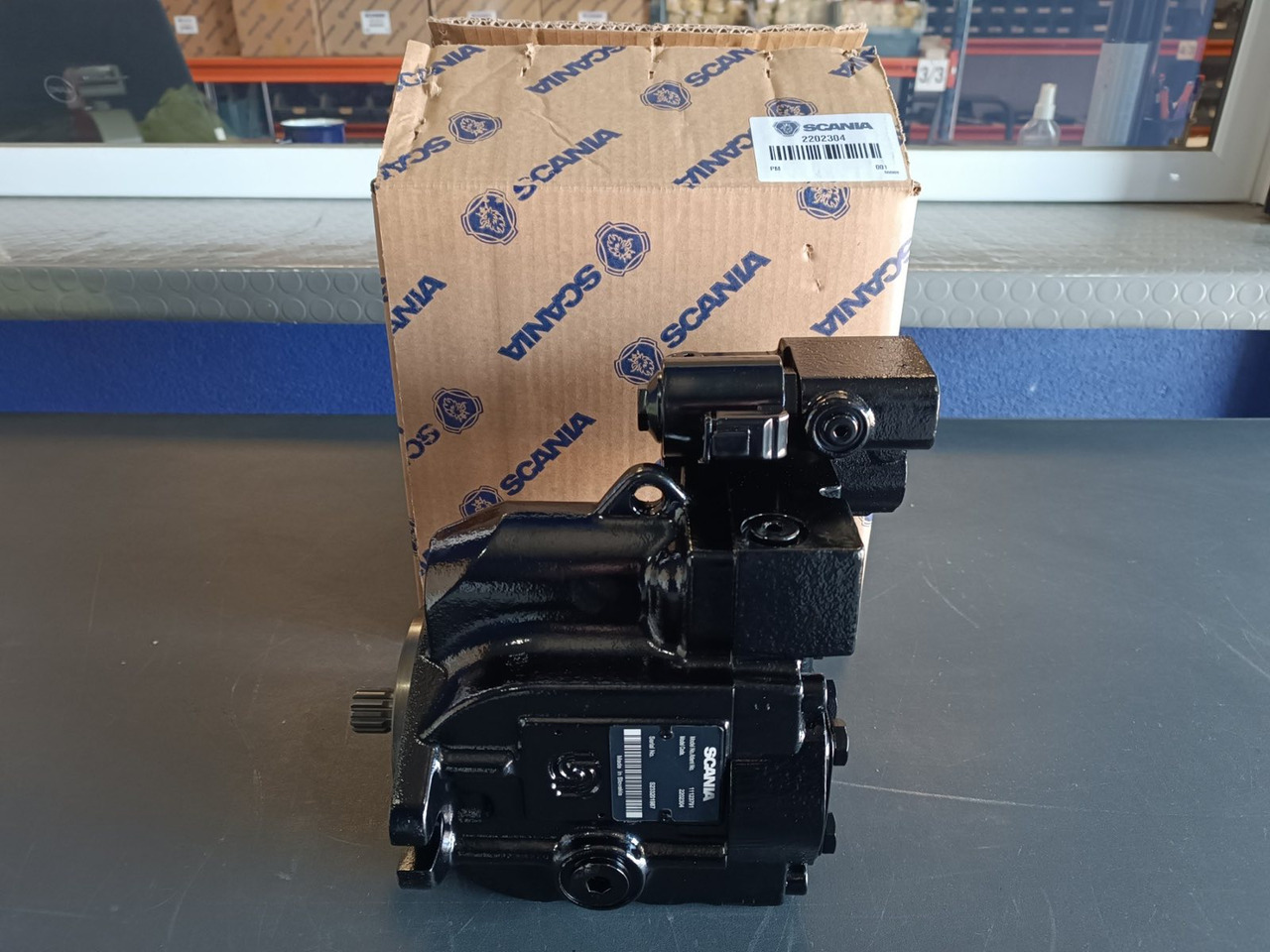 SCANIA HYDRAULIC PUMP - 2202304 - مضخة هيدروليكية - شاحنة: صورة 1 SCANIA HYDRAULIC PUMP - 2202304 - مضخة هيدروليكية - شاحنة: صورة 1