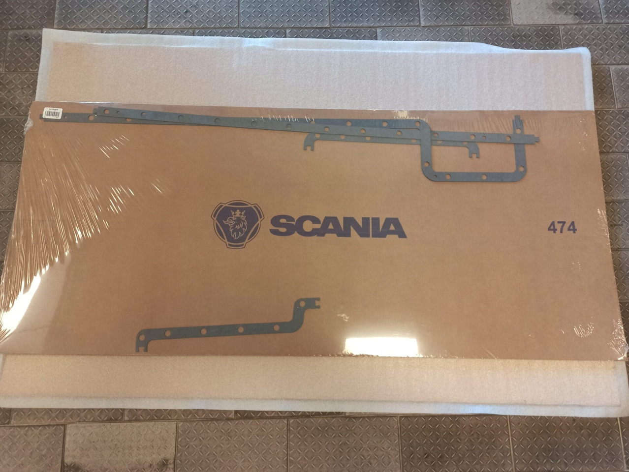 SCANIA OIL SUMP GASKET - 1459004 - حوض الزيت - شاحنة: صورة 1 SCANIA OIL SUMP GASKET - 1459004 - حوض الزيت - شاحنة: صورة 1