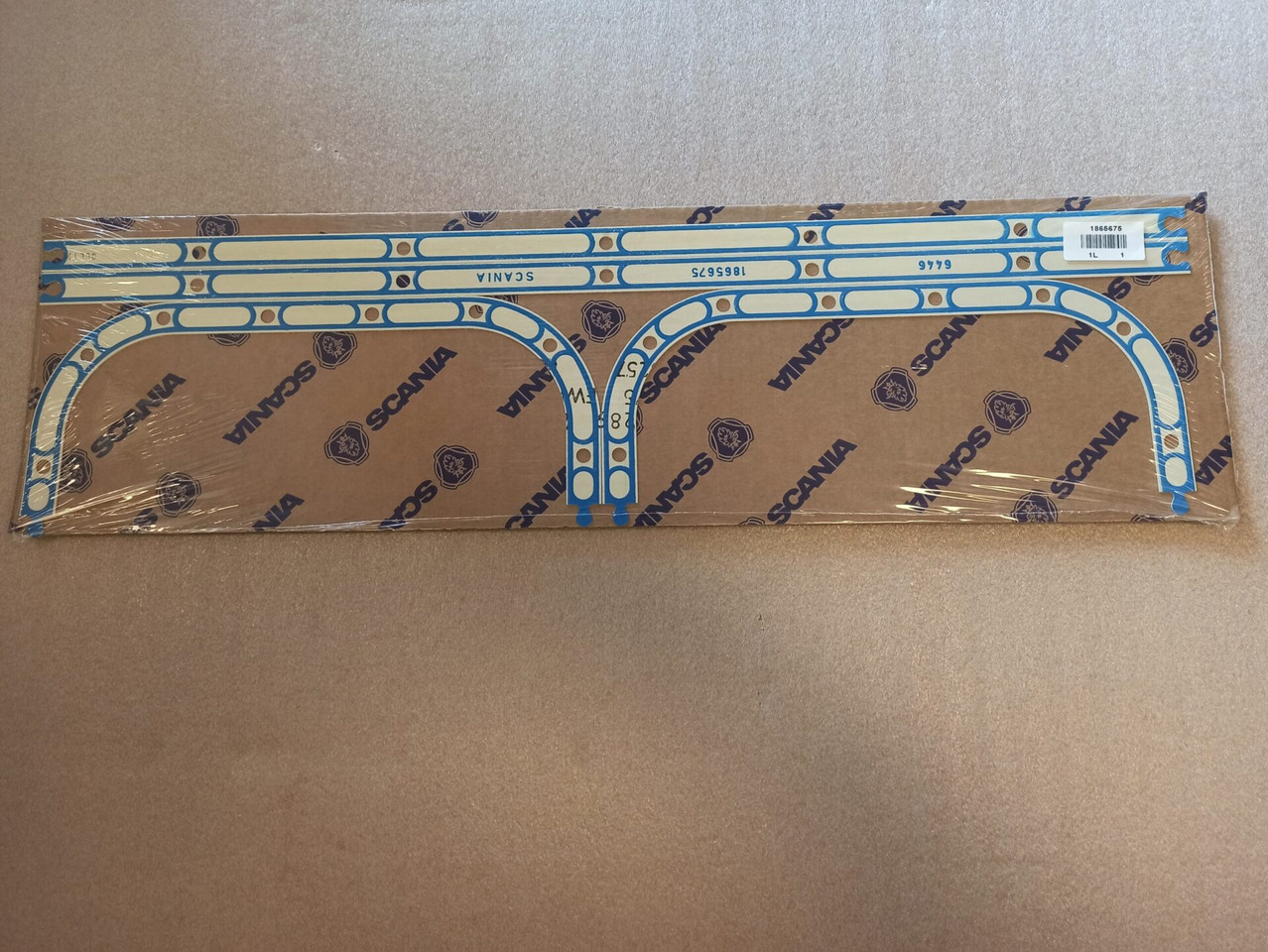 SCANIA OIL SUMP GASKET - 1865675 - حوض الزيت - شاحنة: صورة 1 SCANIA OIL SUMP GASKET - 1865675 - حوض الزيت - شاحنة: صورة 1
