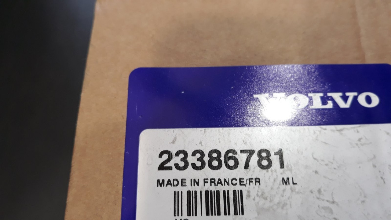 VOLVO FLASH RIGHT 23386781 - النظام الكهربائي - شاحنة: صورة 4 VOLVO FLASH RIGHT 23386781 - النظام الكهربائي - شاحنة: صورة 4