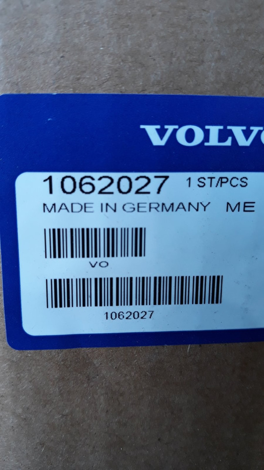 VOLVO STEERING WHEEL 1062027 - عجلة القيادة - شاحنة: صورة 5 VOLVO STEERING WHEEL 1062027 - عجلة القيادة - شاحنة: صورة 5