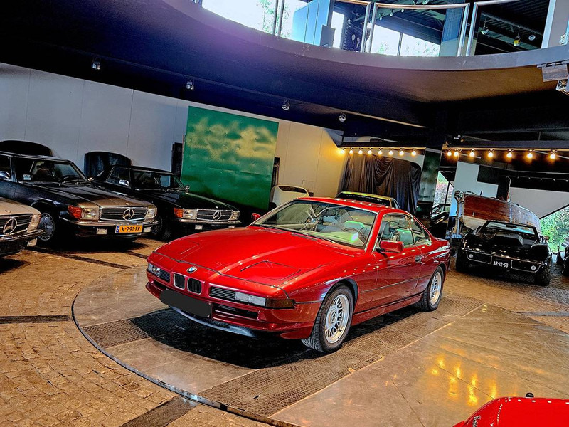 BMW 850iA - سيارة: صورة 2 BMW 850iA - سيارة: صورة 2