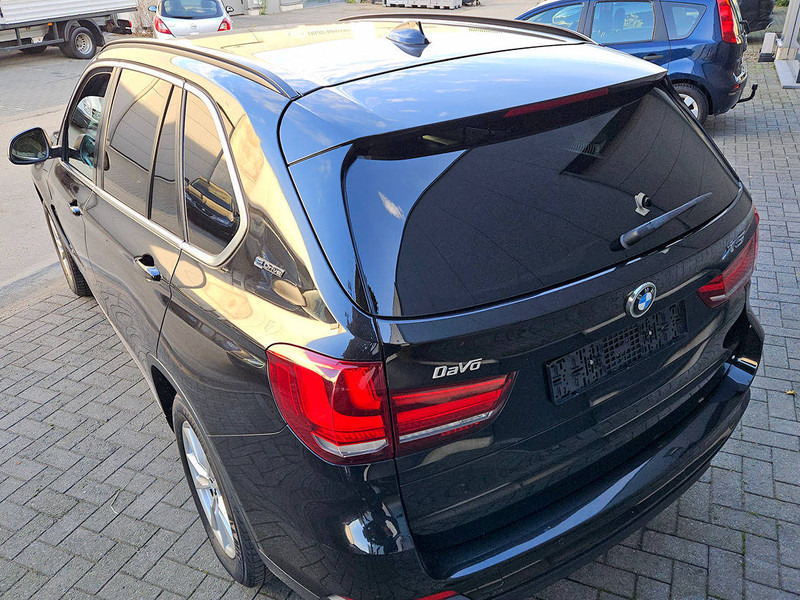 BMW X5 Drive 40e IPerformance - سيارة دفع رباعي: صورة 4 BMW X5 Drive 40e IPerformance - سيارة دفع رباعي: صورة 4