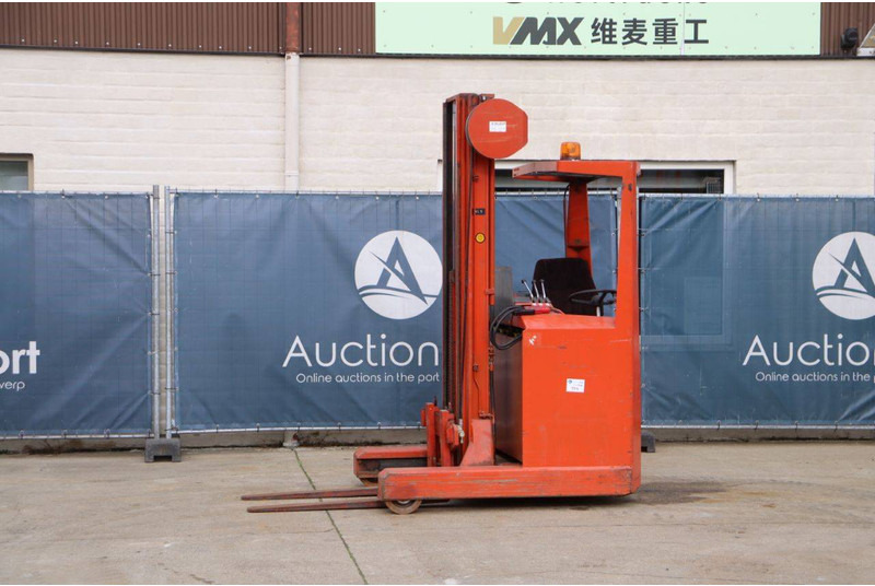 BT BTRT 1350/9 - رافعة شوكية للوصول للأماكن الضيقة: صورة 1 BT BTRT 1350/9 - رافعة شوكية للوصول للأماكن الضيقة: صورة 1