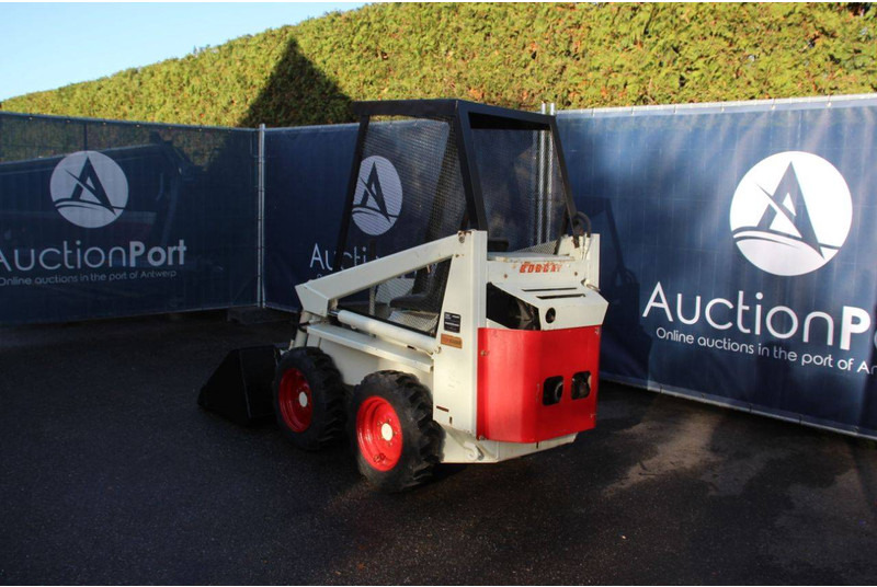 Bobcat 315 - اللودر بعجل: صورة 3 Bobcat 315 - اللودر بعجل: صورة 3