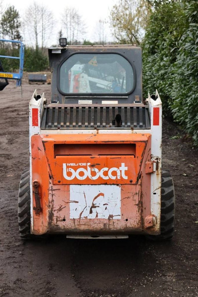 Bobcat 743 - اللودر بعجل: صورة 5 Bobcat 743 - اللودر بعجل: صورة 5