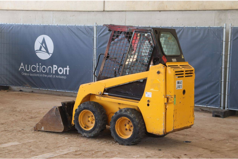 Bobcat S70 - اللودر بعجل: صورة 3 Bobcat S70 - اللودر بعجل: صورة 3
