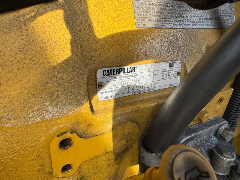 Caterpillar 3054C - مجموعة المولد: صورة 3 Caterpillar 3054C - مجموعة المولد: صورة 3