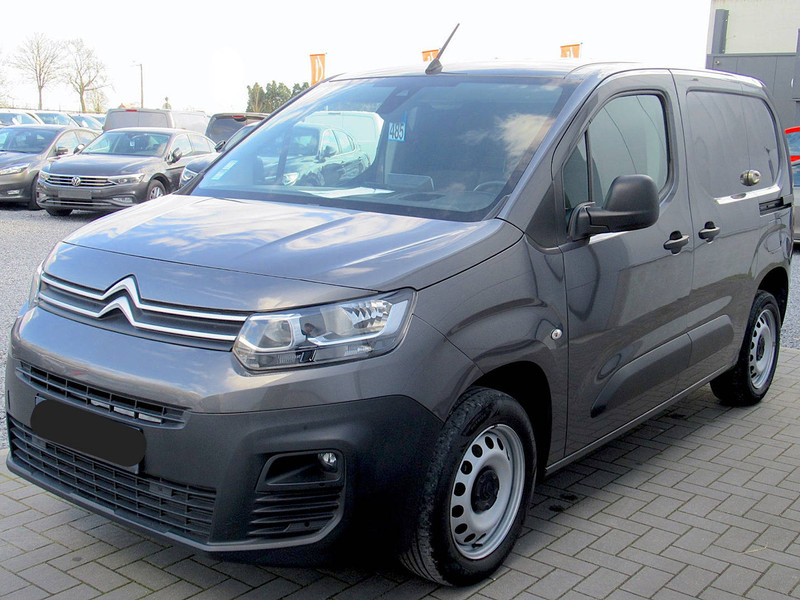 Citroën Berlingo BlueHDi Automatic - فان: صورة 1 Citroën Berlingo BlueHDi Automatic - فان: صورة 1
