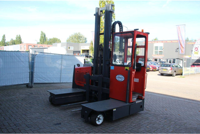Combilift C3000GTS - شاحنة بلودر جانبي: صورة 3 Combilift C3000GTS - شاحنة بلودر جانبي: صورة 3