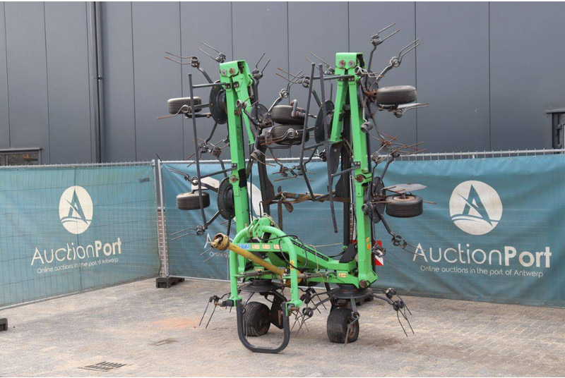 Deutz Fahr CondiMaster 9021 - نشارة الدريس/ شوكة جرف: صورة 3 Deutz Fahr CondiMaster 9021 - نشارة الدريس/ شوكة جرف: صورة 3