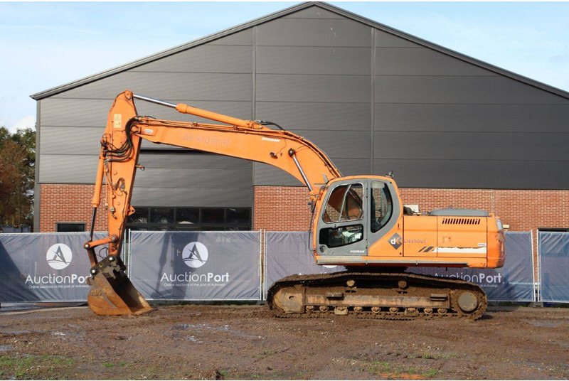 Doosan DX225LC - حفار زاحف: صورة 2 Doosan DX225LC - حفار زاحف: صورة 2
