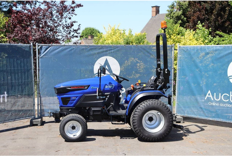 Farmtrac 25G Electric - جرار: صورة 2 Farmtrac 25G Electric - جرار: صورة 2