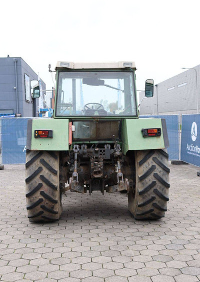 Fendt Favorit 612 LSA E - جرار: صورة 5 Fendt Favorit 612 LSA E - جرار: صورة 5