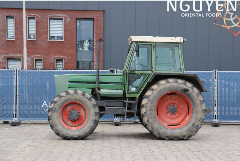 Fendt Favorit 612 LSA E - جرار: صورة 2 Fendt Favorit 612 LSA E - جرار: صورة 2