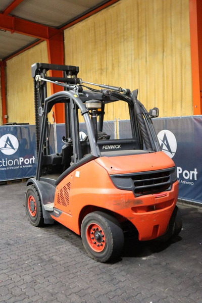 Fenwick-Linde H45D-02 - رافعة شوكية ديزل: صورة 4 Fenwick-Linde H45D-02 - رافعة شوكية ديزل: صورة 4