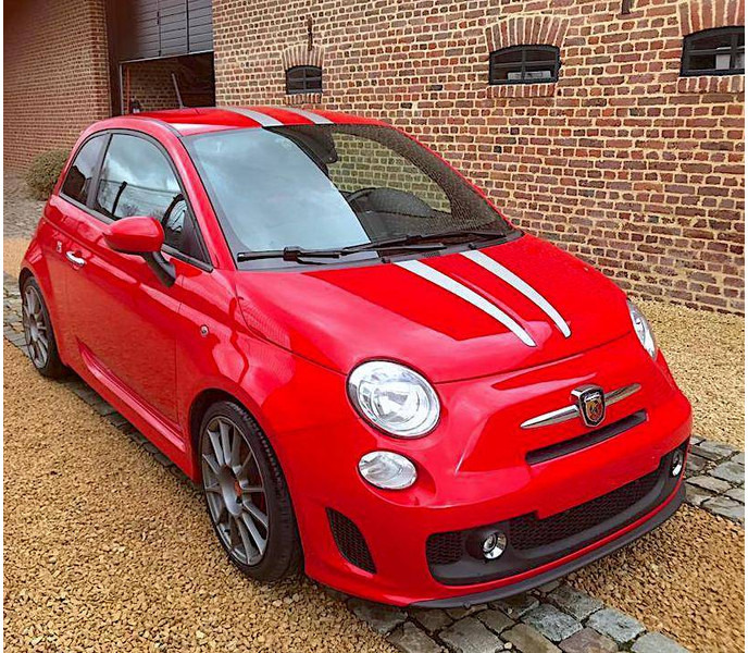 Fiat 500 Abarth Tributo Ferrari (limited 142/200) - سيارة: صورة 3 Fiat 500 Abarth Tributo Ferrari (limited 142/200) - سيارة: صورة 3