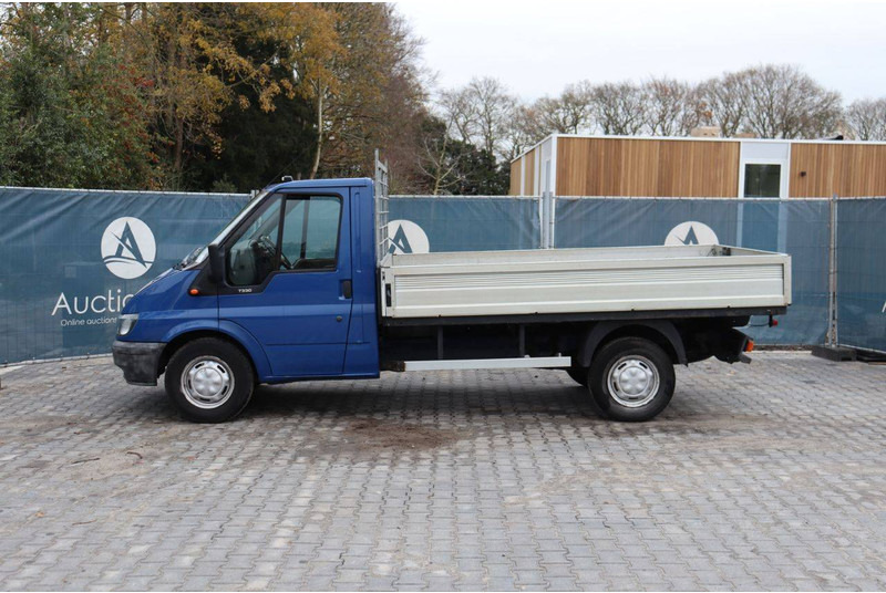 Ford Transit 330M CCF Transit T330 - فان: صورة 2 Ford Transit 330M CCF Transit T330 - فان: صورة 2
