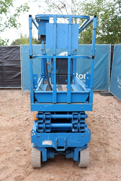Genie GS-2032 - مرفاع مقصي: صورة 5 Genie GS-2032 - مرفاع مقصي: صورة 5