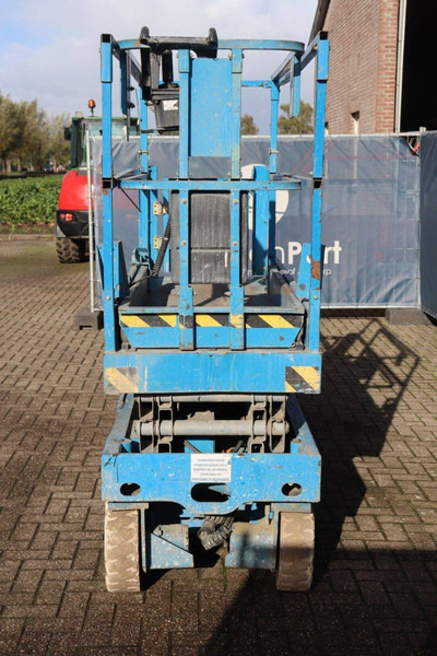 Genie GS-2032 - مرفاع مقصي: صورة 5 Genie GS-2032 - مرفاع مقصي: صورة 5