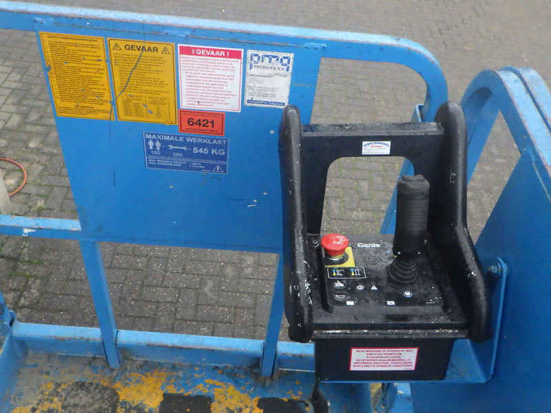 Genie GS-2046 - مرفاع مقصي: صورة 4 Genie GS-2046 - مرفاع مقصي: صورة 4