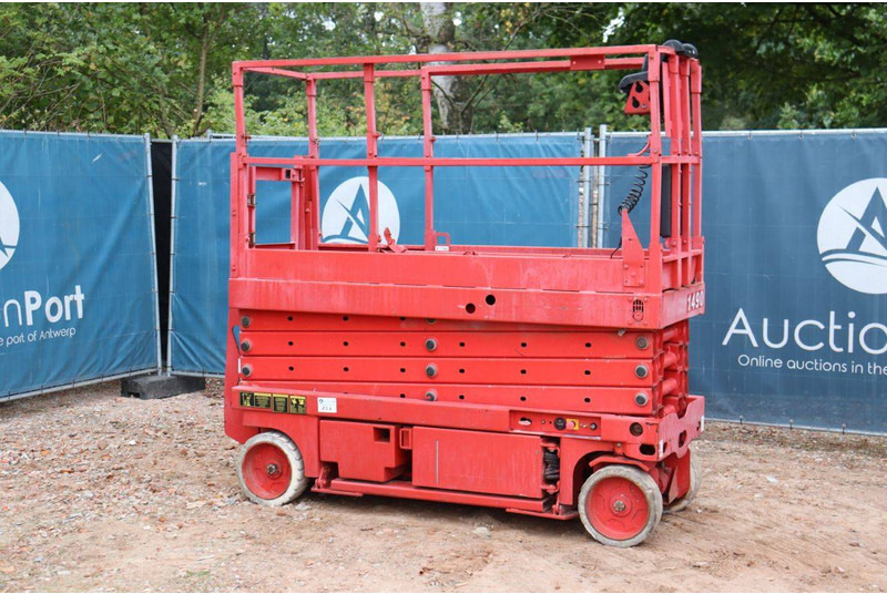 Genie GS2632 - مرفاع مقصي: صورة 3 Genie GS2632 - مرفاع مقصي: صورة 3