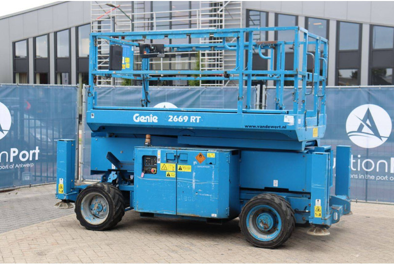 Genie GS2669 RT - مرفاع مقصي: صورة 3 Genie GS2669 RT - مرفاع مقصي: صورة 3