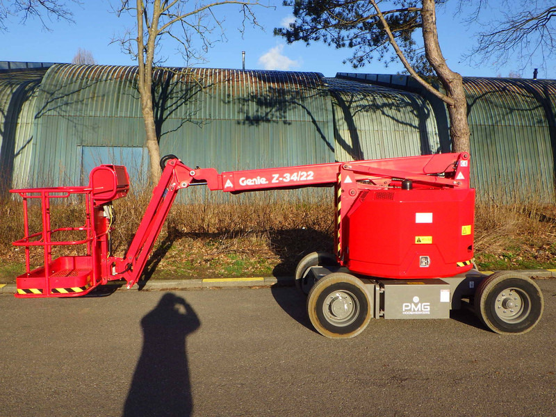 Genie Z-34/22BE - مرفاع تلسكوبي: صورة 1 Genie Z-34/22BE - مرفاع تلسكوبي: صورة 1