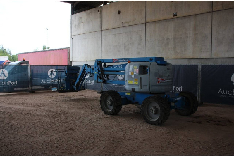 Genie Z-45/25J - مرفاع مفصلي: صورة 3 Genie Z-45/25J - مرفاع مفصلي: صورة 3