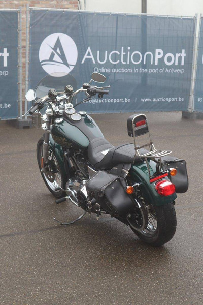Harley-Davidson Dyna Street Bob - دراجة نارية: صورة 4 Harley-Davidson Dyna Street Bob - دراجة نارية: صورة 4