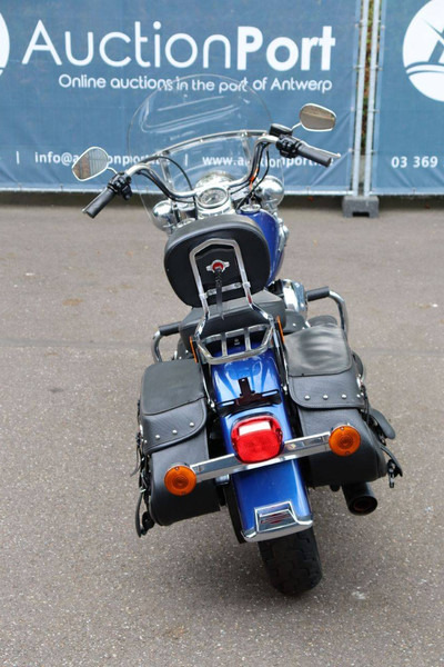 Harley-Davidson Heritage Softail Classic - دراجة نارية: صورة 5 Harley-Davidson Heritage Softail Classic - دراجة نارية: صورة 5