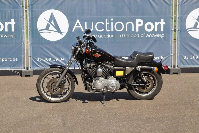 Harley-Davidson SPORTSTER XL 1200 - دراجة نارية: صورة 1 Harley-Davidson SPORTSTER XL 1200 - دراجة نارية: صورة 1