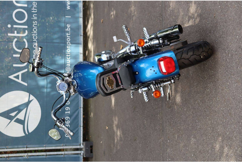 Harley-Davidson Sportster XL 883 Super Low - دراجة نارية: صورة 5 Harley-Davidson Sportster XL 883 Super Low - دراجة نارية: صورة 5