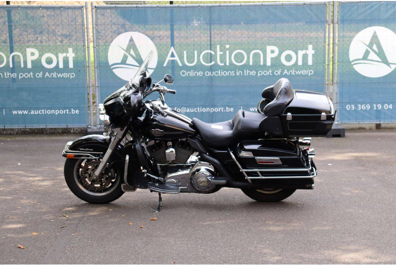 Harley-Davidson Ultra Classic - دراجة نارية: صورة 2 Harley-Davidson Ultra Classic - دراجة نارية: صورة 2