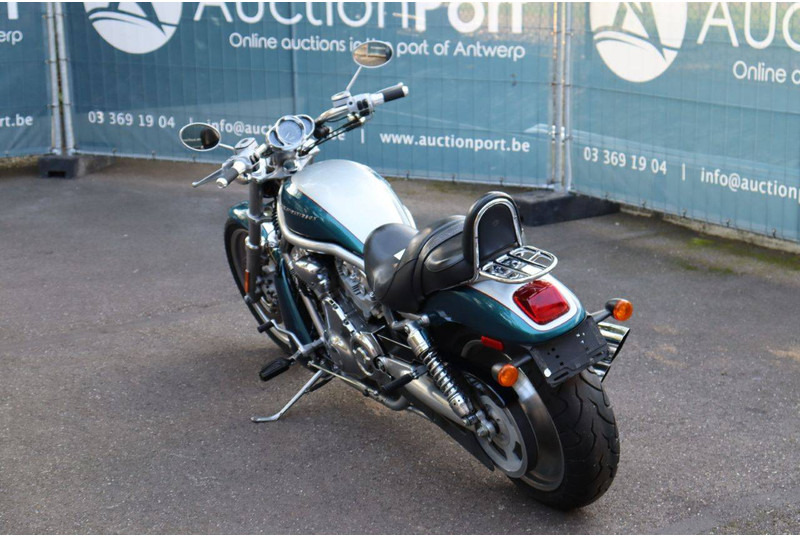 Harley-Davidson V-ROD VRSC - دراجة نارية: صورة 4 Harley-Davidson V-ROD VRSC - دراجة نارية: صورة 4