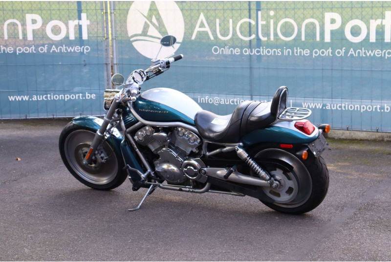Harley-Davidson V-ROD VRSC - دراجة نارية: صورة 3 Harley-Davidson V-ROD VRSC - دراجة نارية: صورة 3