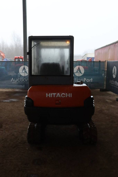 Hitachi EX30-2 - حفار زاحف: صورة 4 Hitachi EX30-2 - حفار زاحف: صورة 4