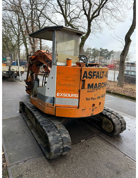 Hitachi EX50URG - حفار زاحف: صورة 5 Hitachi EX50URG - حفار زاحف: صورة 5