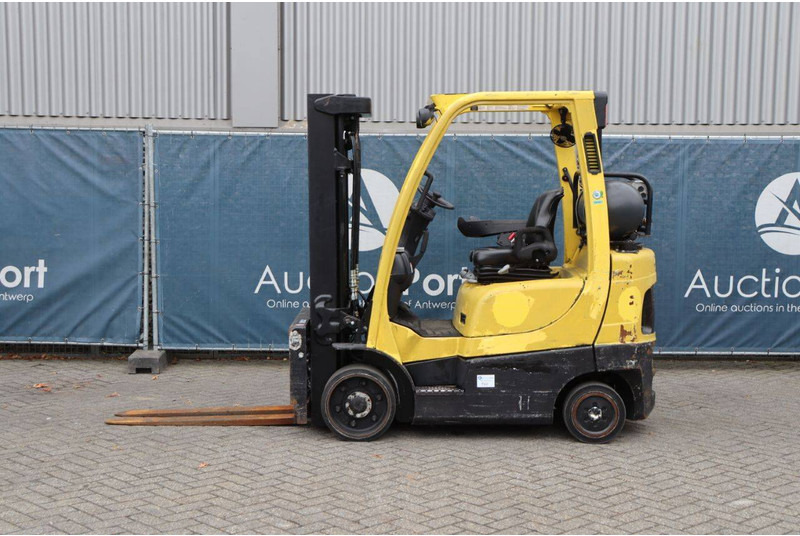 Hyster 5FT - رافعة شوكية تعمل بالغاز: صورة 2 Hyster 5FT - رافعة شوكية تعمل بالغاز: صورة 2