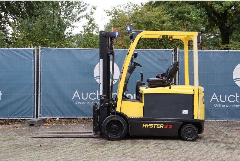 Hyster E3.2XN - رافعة شوكية كهربائية: صورة 2 Hyster E3.2XN - رافعة شوكية كهربائية: صورة 2