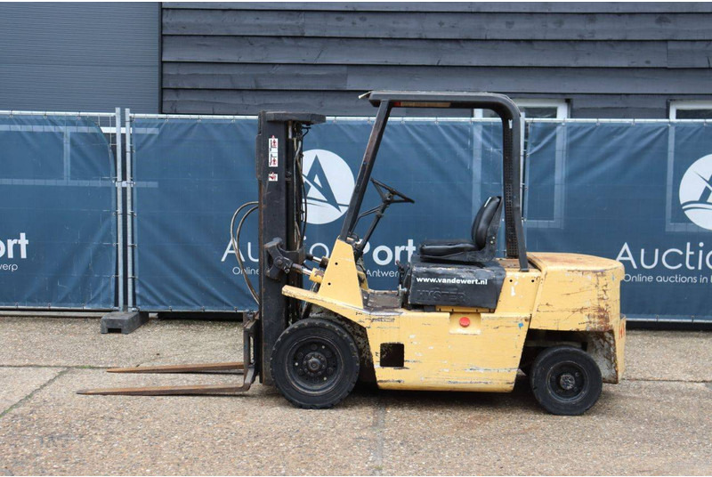 Hyster H2.50XL - رافعة شوكية ديزل: صورة 2 Hyster H2.50XL - رافعة شوكية ديزل: صورة 2
