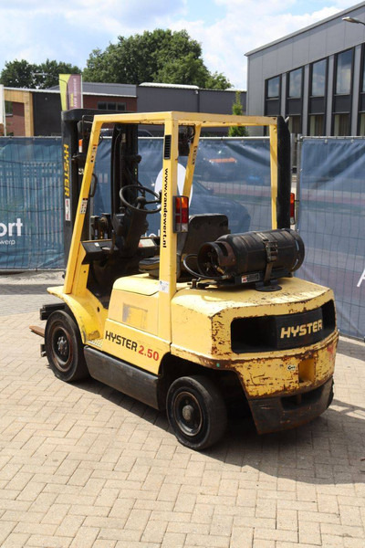 Hyster H2.50XM - رافعة شوكية تعمل بالغاز: صورة 4 Hyster H2.50XM - رافعة شوكية تعمل بالغاز: صورة 4