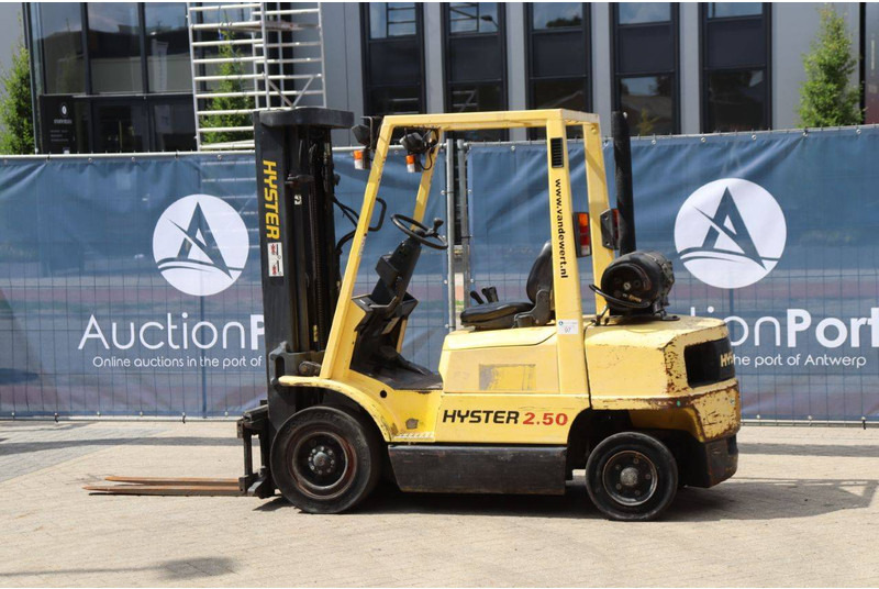 Hyster H2.50XM - رافعة شوكية تعمل بالغاز: صورة 3 Hyster H2.50XM - رافعة شوكية تعمل بالغاز: صورة 3