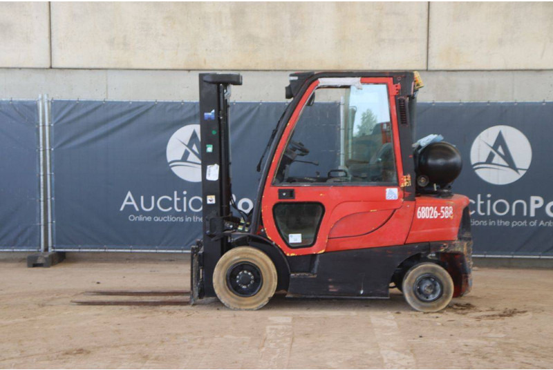 Hyster H2.5FT - رافعة شوكية تعمل بالغاز: صورة 2 Hyster H2.5FT - رافعة شوكية تعمل بالغاز: صورة 2