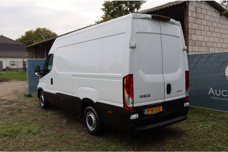 Iveco Daily 35S14 - فان: صورة 4 Iveco Daily 35S14 - فان: صورة 4