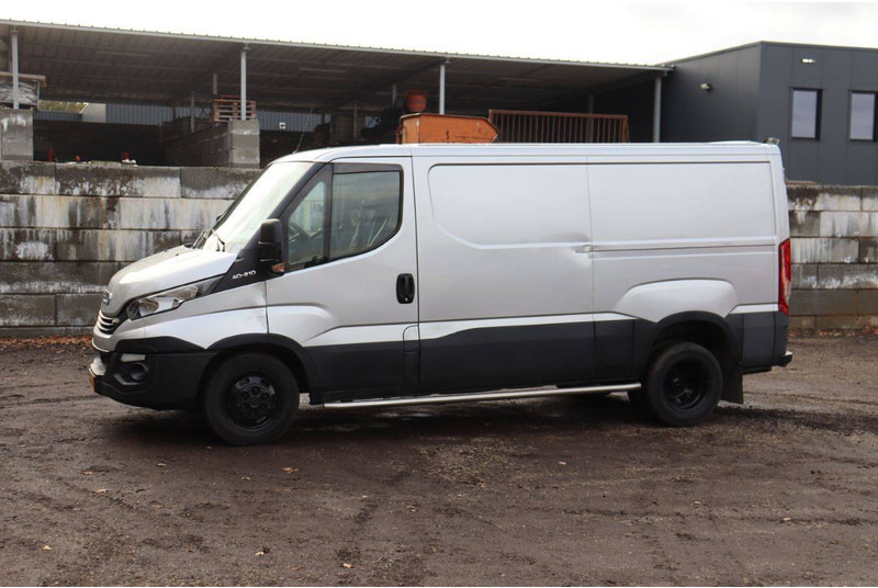 Iveco Daily 40C21 - فان: صورة 1 Iveco Daily 40C21 - فان: صورة 1
