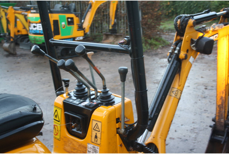 JCB 8008 CT - حفار صغير: صورة 5 JCB 8008 CT - حفار صغير: صورة 5