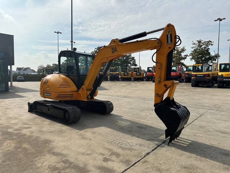 JCB 8056 - حفار زاحف: صورة 3 JCB 8056 - حفار زاحف: صورة 3