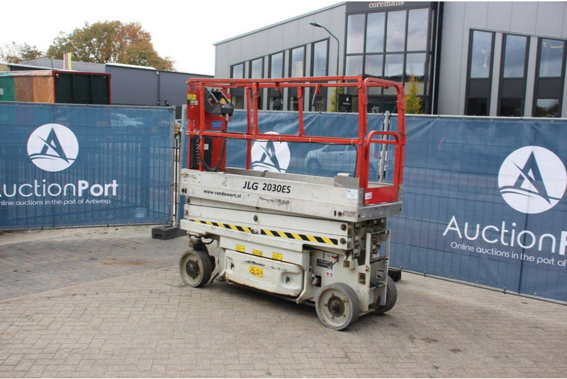 JLG 2030ES - مرفاع مقصي: صورة 3 JLG 2030ES - مرفاع مقصي: صورة 3